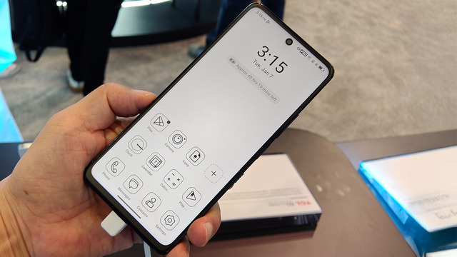 目にやさしいTCLのディスプレイを搭載したスマホが日本に上陸してほしい（スマホ沼）