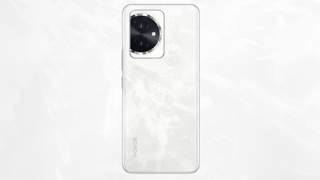 HONORのスマホに見る“非対称”カメラ デザインの変遷（スマホ沼）