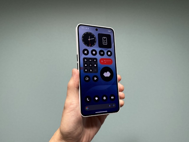 Nothing Phone (3a)がeSIM搭を搭載して日本上陸。Essential Keyのエッセンシャルってアレ？ 楽天モバイル専用カラーも（スマホ沼）