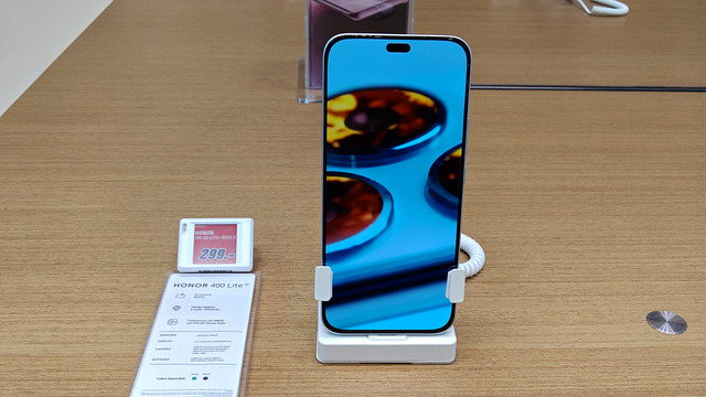 ボリュームゾーンを守る騎士、サムスン Galaxy A26 5Gの実機をチェック（スマホ沼）