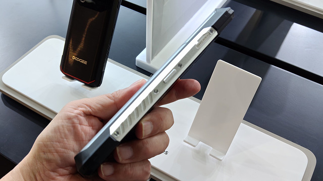 スタイル特化型タフネススマホを展開するDoogeeは、そのうち何かやってくれそうな予感（スマホ沼）