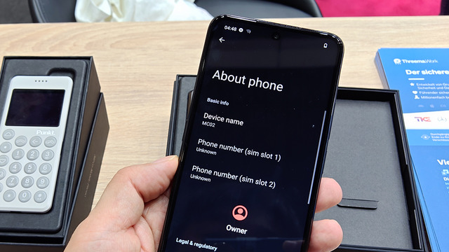 アプリごとに通信遮断できるPunkt.のスマホ「MC02」に感じる強い意志（スマホ沼）