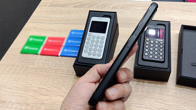 アプリごとに通信遮断できるPunkt.のスマホ「MC02」に感じる強い意志（スマホ沼）