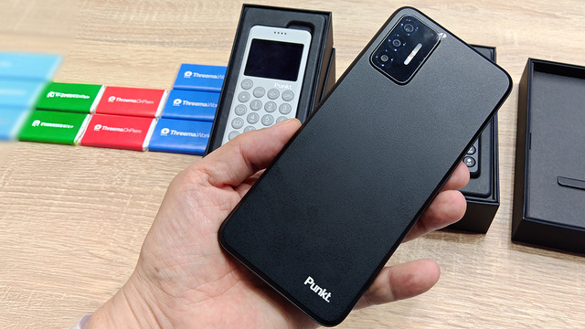 アプリごとに通信遮断できるPunkt.のスマホ「MC02」に感じる強い意志（スマホ沼）