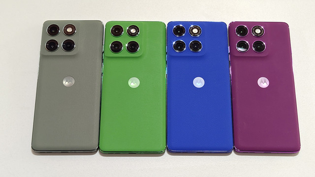 モトローラから発表ホヤホヤの「razr 60」シリーズ実機を隅々チェック。さらに魅力的な新デバイスも（スマホ沼）