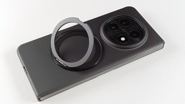 世界最薄折りたたみ「OPPO Find N5」の付属ケースがイマイチ不安だったので探しに行った（スマホ沼）