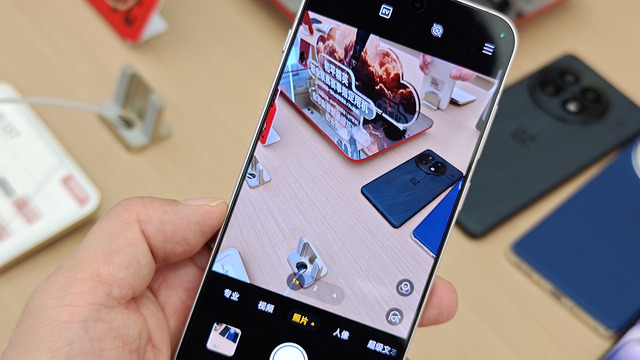 コンパクトながらハイエンド OnePlus 13Tはスーパーサブとして持ちたい1台（スマホ沼）