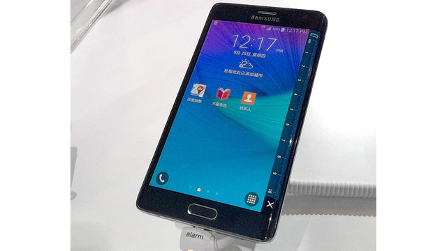 Galaxy S25 Edgeのルーツを辿ると懐かしの変態端末を思い出す（スマホ沼）