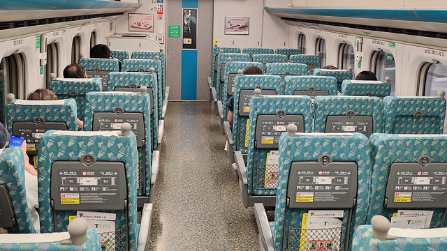 台湾旅行者必見。新幹線、台湾高鐵のスマホ乗車体験（スマホ沼）