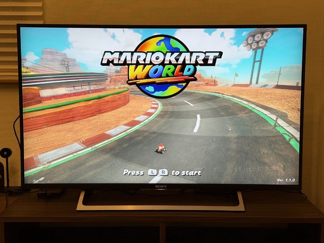 Nintendo Switch 2が届いた日。データ移行はスマホを傍らに、古いTVは設定注意?