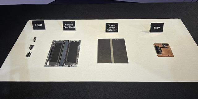 サムスン、Galaxy Z Fold7・Z Flip7ほか新製品発表。実機を見た我々→「ここまで薄いとは…」（スマホ沼）
