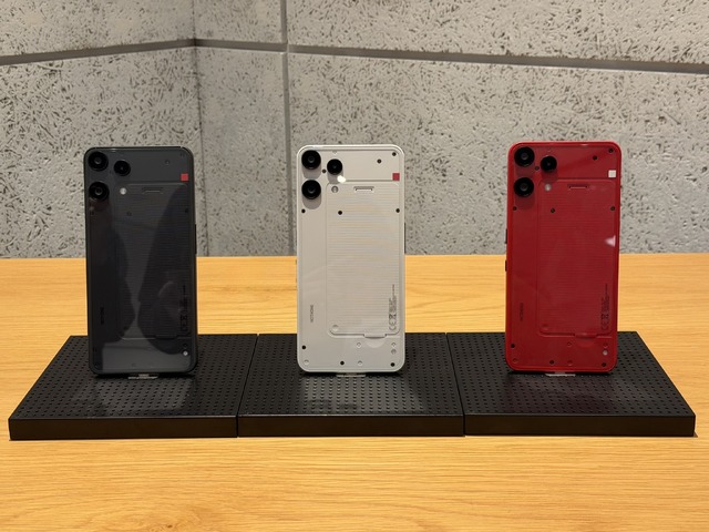 Nothing Phone (3a) Lite 日本版登場＆実機チェック。レッドモデルは河童ニハナイショダヨ（スマホ沼）