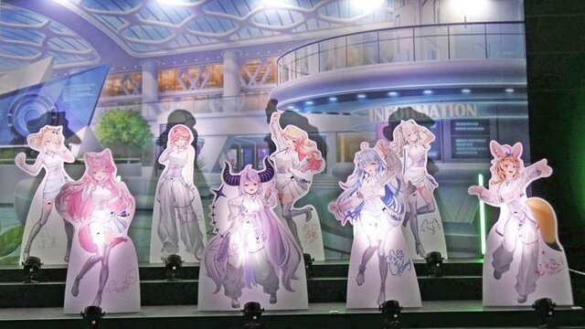 VTuberの“リアル”イベントとは!?...3日開催で幕張メッセをジャックしたホロライブエキスポに「VTuberの最前線」を見た【イベントレポ／コラボスタンディー コレクションも！／写真158枚】