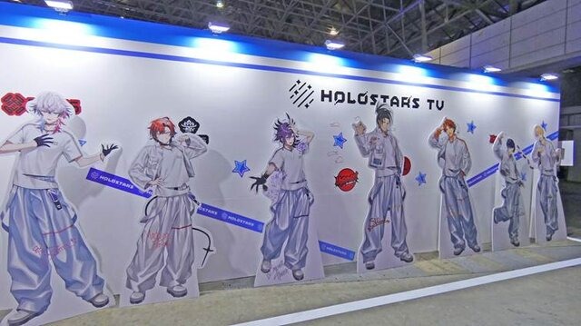 VTuberの“リアル”イベントとは!?...3日開催で幕張メッセをジャックしたホロライブエキスポに「VTuberの最前線」を見た【イベントレポ／コラボスタンディー コレクションも！／写真158枚】