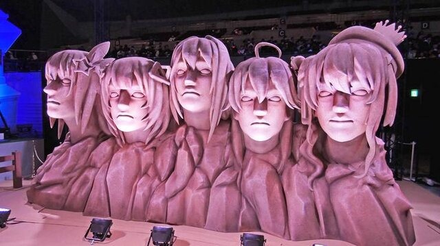 VTuberの“リアル”イベントとは!?...3日開催で幕張メッセをジャックしたホロライブエキスポに「VTuberの最前線」を見た【イベントレポ／コラボスタンディー コレクションも！／写真158枚】