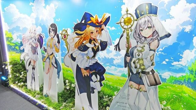 VTuberの“リアル”イベントとは!?...3日開催で幕張メッセをジャックしたホロライブエキスポに「VTuberの最前線」を見た【イベントレポ／コラボスタンディー コレクションも！／写真158枚】