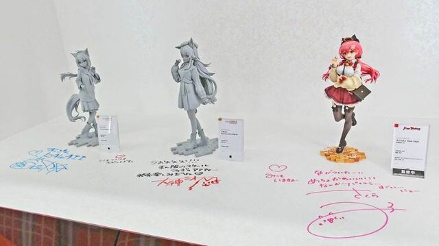 VTuberの“リアル”イベントとは!?...3日開催で幕張メッセをジャックしたホロライブエキスポに「VTuberの最前線」を見た【イベントレポ／コラボスタンディー コレクションも！／写真158枚】