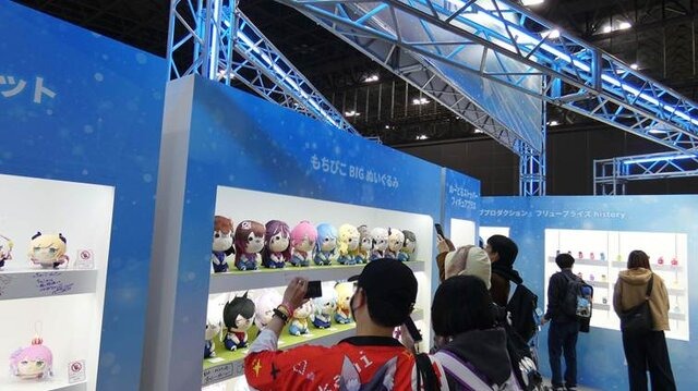 VTuberの“リアル”イベントとは!?...3日開催で幕張メッセをジャックしたホロライブエキスポに「VTuberの最前線」を見た【イベントレポ／コラボスタンディー コレクションも！／写真158枚】