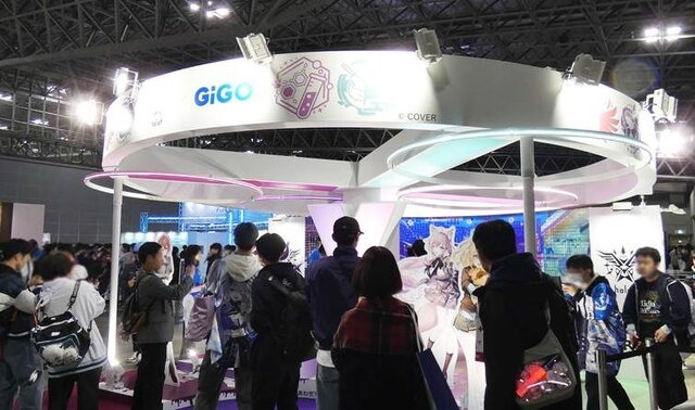 VTuberの“リアル”イベントとは!?...3日開催で幕張メッセをジャックしたホロライブエキスポに「VTuberの最前線」を見た【イベントレポ／コラボスタンディー コレクションも！／写真158枚】