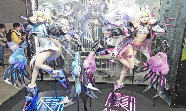 VTuberの“リアル”イベントとは!?...3日開催で幕張メッセをジャックしたホロライブエキスポに「VTuberの最前線」を見た【イベントレポ／コラボスタンディー コレクションも！／写真158枚】