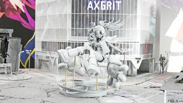 VTuberの“リアル”イベントとは!?...3日開催で幕張メッセをジャックしたホロライブエキスポに「VTuberの最前線」を見た【イベントレポ／コラボスタンディー コレクションも！／写真158枚】