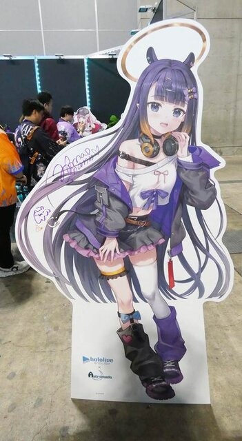 VTuberの“リアル”イベントとは!?...3日開催で幕張メッセをジャックしたホロライブエキスポに「VTuberの最前線」を見た【イベントレポ／コラボスタンディー コレクションも！／写真158枚】