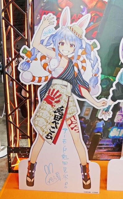 VTuberの“リアル”イベントとは!?...3日開催で幕張メッセをジャックしたホロライブエキスポに「VTuberの最前線」を見た【イベントレポ／コラボスタンディー コレクションも！／写真158枚】