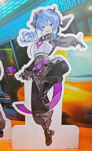 VTuberの“リアル”イベントとは!?...3日開催で幕張メッセをジャックしたホロライブエキスポに「VTuberの最前線」を見た【イベントレポ／コラボスタンディー コレクションも！／写真158枚】