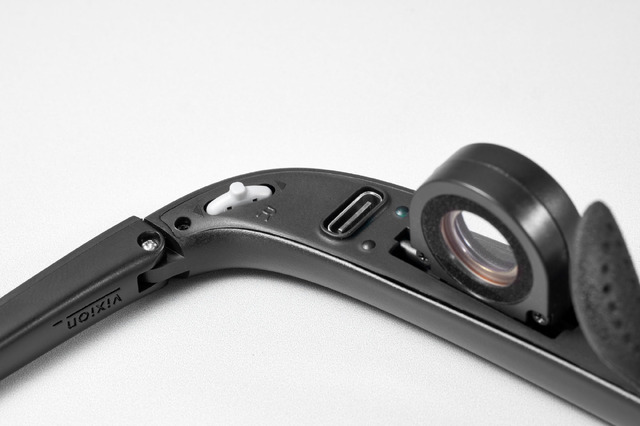 視野2.4倍のViXion2を体験。5cmから無限遠のオートフォーカス アイウェア、流体レンズ改良で歴然と広く見やすく