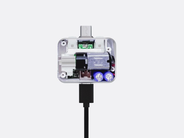 満充電で物理的に外れるUSB-C充電アダプタ「満タンデタッチャブル」　待機電流の検出にも対応、USB-PD 140Wまで