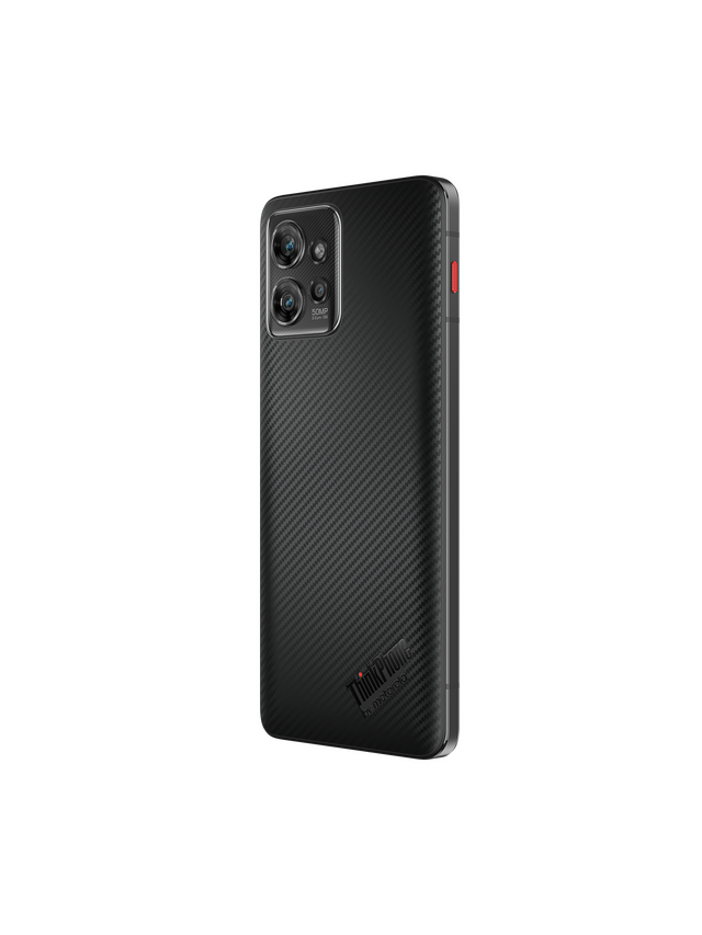 ThinkPad連携スマホ『ThinkPhone』発表。黒いアラミド繊維に赤ボタン、MILスペックの高セキュリティ端末