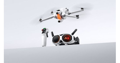 Antigravity、世界初の8K対応360度全景ドローン「A1」を発表