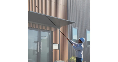 高所撮影をもっと手軽に。3m/1.2m伸びる軽量カーボン一脚を11月13日発売