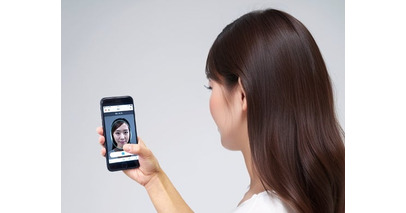 センターモバイル、本人確認に「LIQUID eKYC」を導入